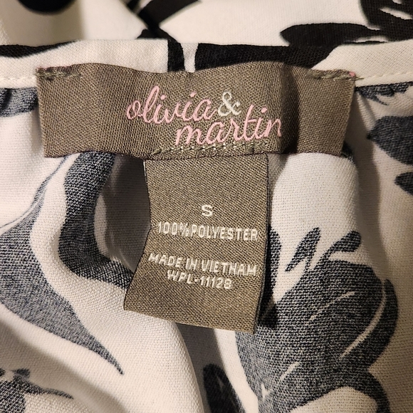 Olivia & Martin Blouse - Picture 4 of 4